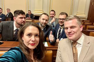 Volila sama sebe, ráda by vládla na Žižkově. Posla...